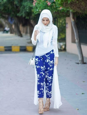 model hijab casual modern