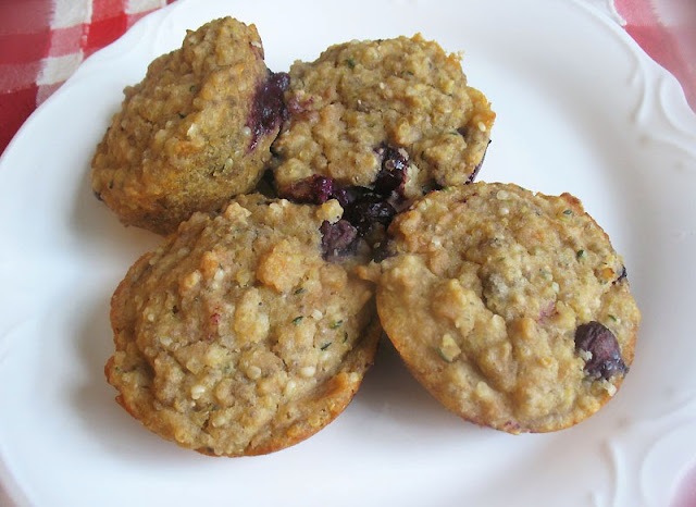 Quinoa Blueberry Bites