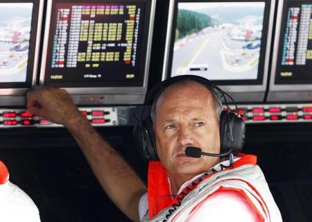 Ron Dennis encerra passagem pela McLaren após 37 anos