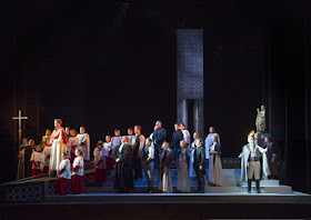 Puccini: Tosca - English Touring Opera (photo Richard Hubert Smith)