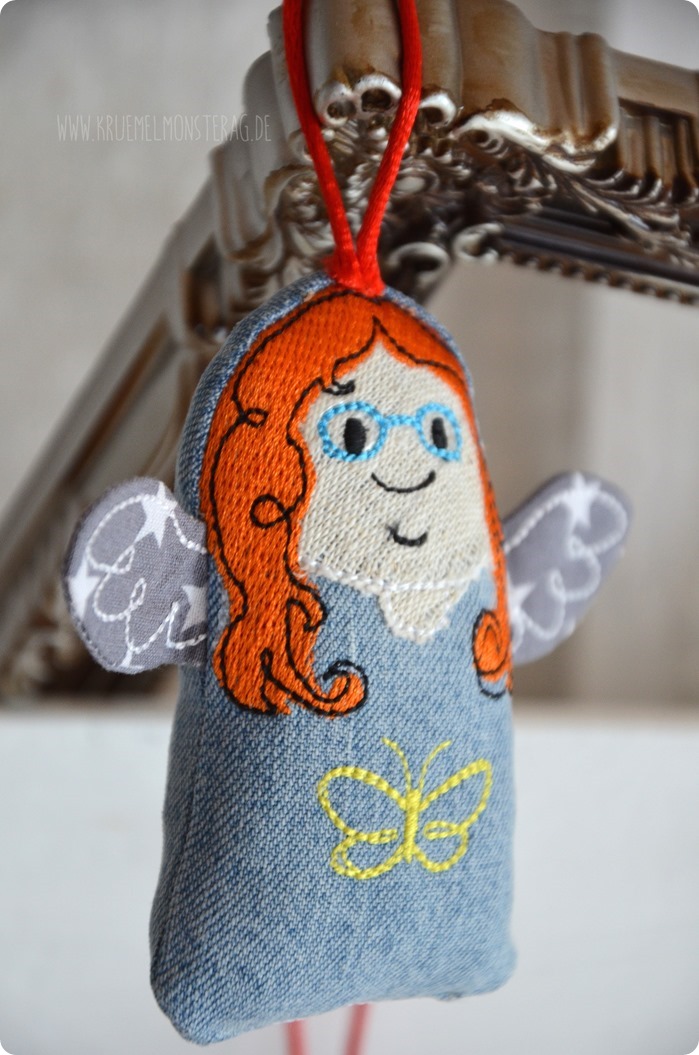 Angel in Blue Jeans 7 Anja Rieger Probesticken Glücksengel ITH