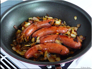 cooking debreczinger sausage