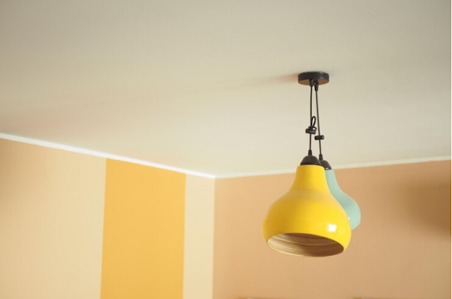 Commercial Painting Contractors Calgary : Colors That Compliments Yellow Lights