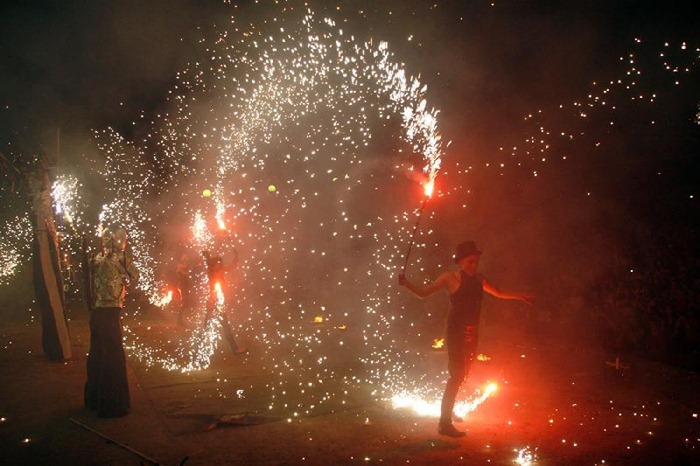 fire-festival (4)