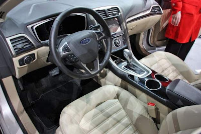 2013 Ford Fusion Interior.