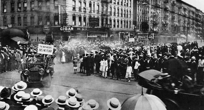 The new negro has no fear - A parade in Harlem 1924