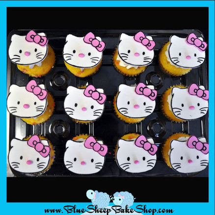 Batman Birthday Cake on Birthday Cake  Hello Kitty Cupcakes