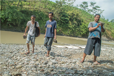 Ngetrip Bareng Manusia Bebatuan