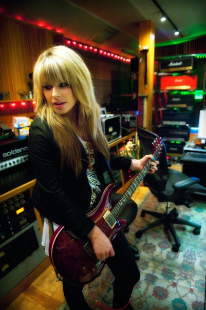 Orianthi Panagaris - Wallpaper Hot