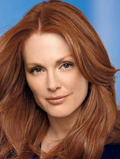 Hollywood Actress Julianne Moore was teased over hair in school