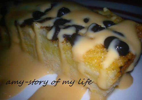 Story of my life: puding roti bersama sos kastard