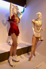 Margot Robbie I Tonya movie costumes
