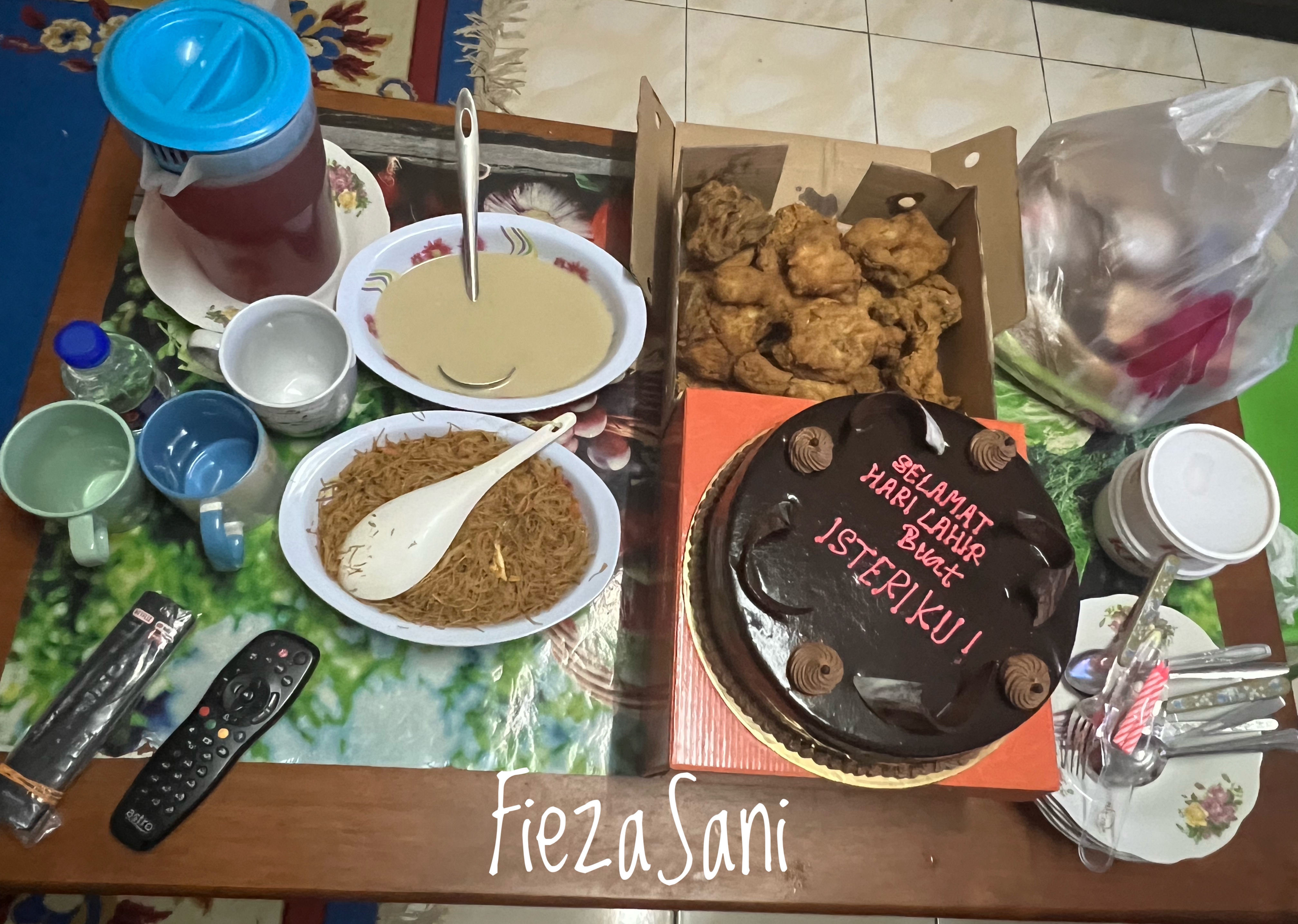 celebrate birthday, january baby, dark chocolate kek