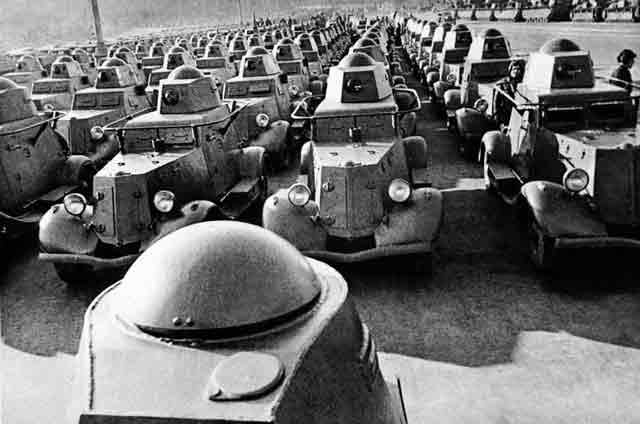 Soviet armored cars 19 October 1941 worldwartwo.filminspector.com
