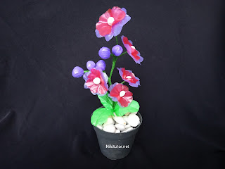 Cara membuat bunga dari kresek plastik tanpa setrika dan lem tembak