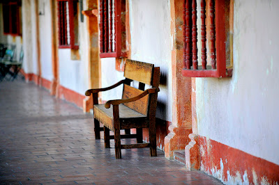 Old Mission, Santa Bárbara, California. (Jay Sinclair)