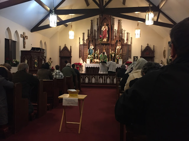 Traditional Catholic Mass SSPX Chapel