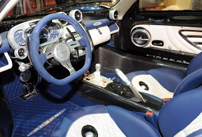 Pagani Zonda Tricolore interior