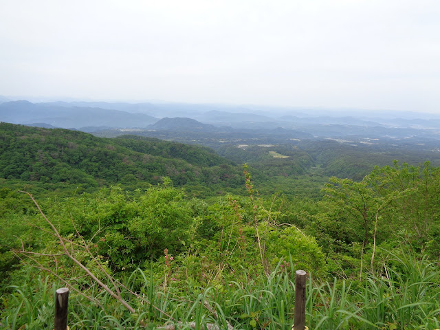 途中に見晴らしの良い所があります