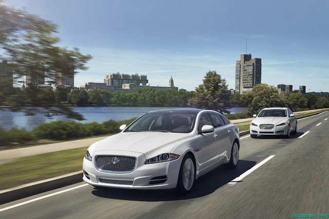 Photo Gallery: Jaguar Presents All-Wheel Drive Versions of 2013 On The Road