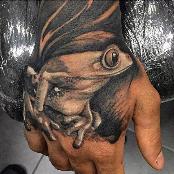 Tatuagem de Rã - 56 fotos e modelos para sua inspiração!