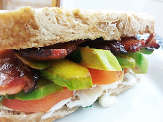 abacate avocado bacon pão italiano sanduba sanduíche