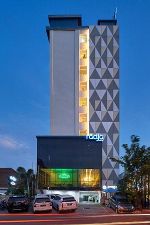 Radja Art and Boutique Hotel Semarang