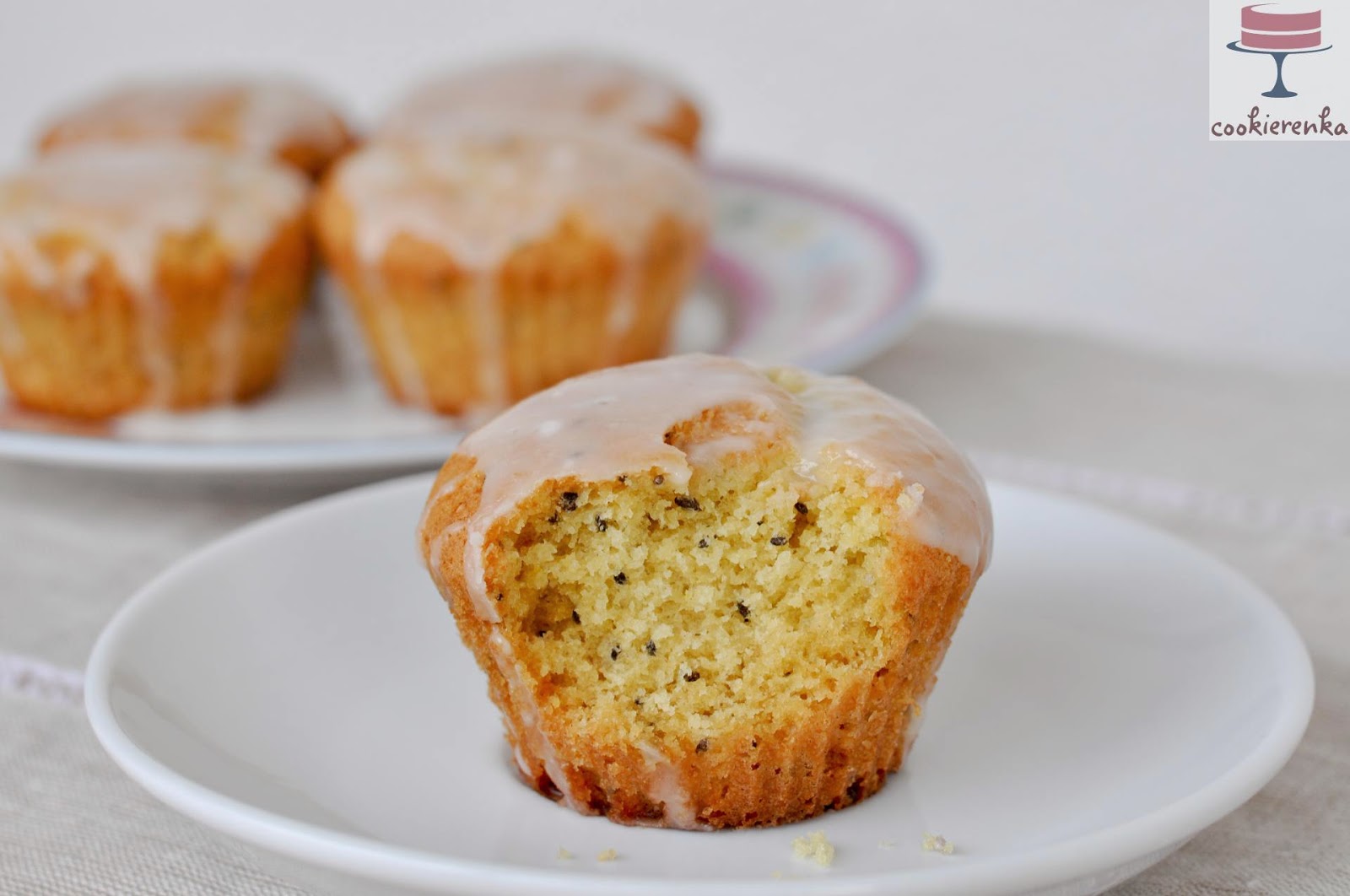 http://www.cookierenka.com/2014/01/muffinki-cytrynowe-z-nasionami-chia.html