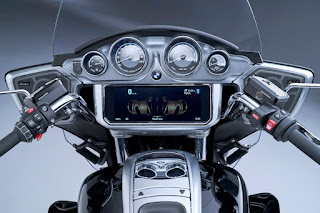 BMW R 18 Transcontinental (2022) Instruments