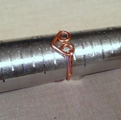 Free Tutorial - Simple Wire Heart Ring: Lisa Yang's Jewelry Blog