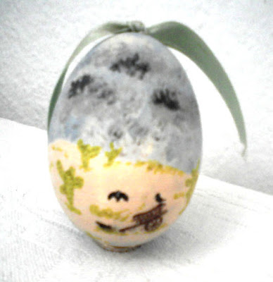 Mini quadri su uova dipinte a mano per Pasqua. tutorial. diy 5
