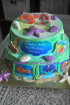 Ariel Birthday Cake on Izah S Kitchen  Nemo And Ariel Birthday Cake For Jovan