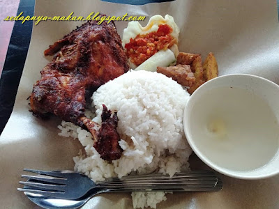 nasi ayam penyet