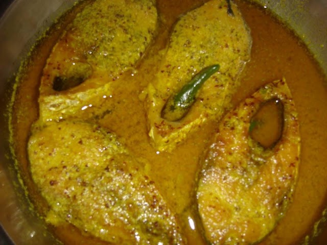 Ilish Bhapa Traditional Bengali  Recipe