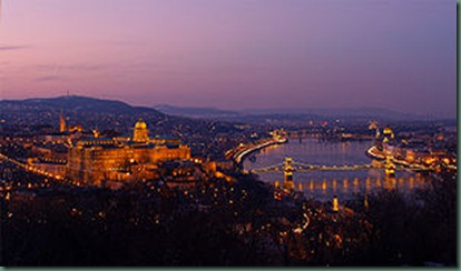 300px-Budapestnight100