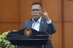 Masinton: Korporasi Sawit Pendukung Jabatan Presiden 3 Periode Perlu Disanksi
