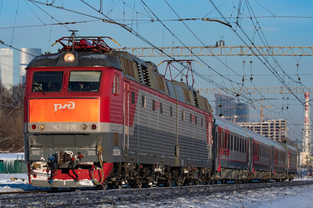 モスクワ ワルシャワ 国際列車 ЧС7-038