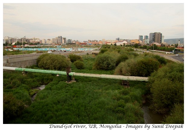 Chenggis Road, UB, Mongolia - Dund Gol River - Image by S. Deepak