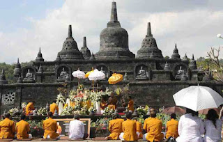 Pengaruh Hindu-Budha di Indonesia Dalam Berbagai Bidang Lengkap Dengan Penjelasan