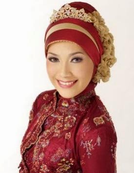 50 model jilbab wisuda terbaru |