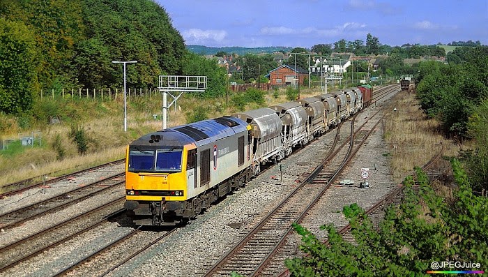 60082 in Transrail grey livery