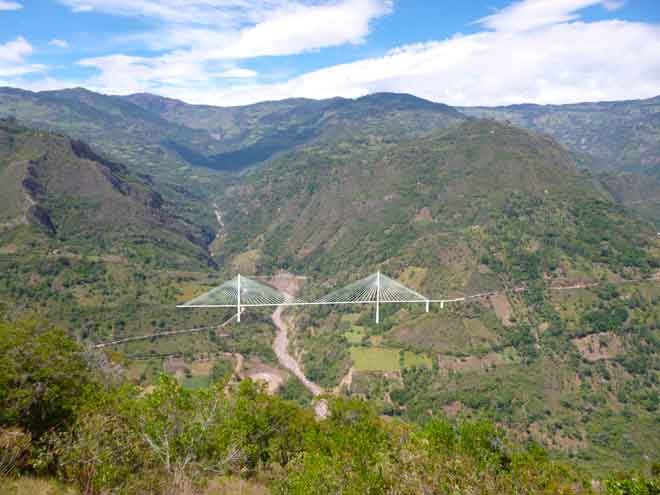 Reinician obras del puente Hisgaura