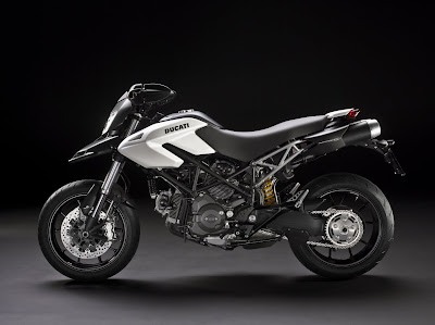 2010 Ducati Hypermotard 796 Image
