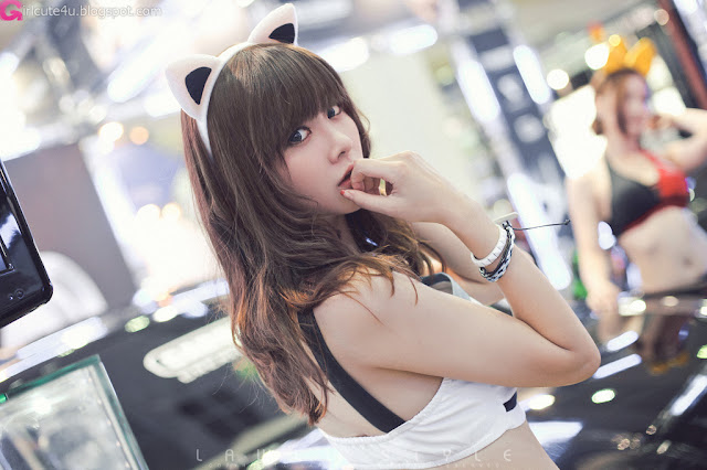 3 Jung Se On - Seoul Auto Salon 2012-Very cute asian girl - girlcute4u.blogspot.com