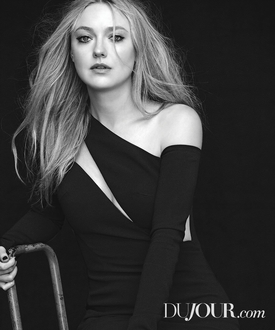 Dakota Fanning topless fashion model photo shoot