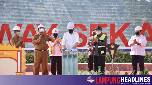 Kedatangan Kedua Presiden Joko Widodo ke Pringsewu, Bendungan Way Sekampung Diresmikan