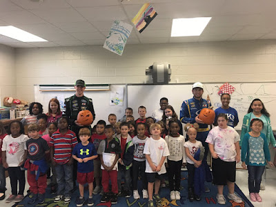 Austin Cindric and Chase Briscoe Carve Pumpkins with First Graders at Rich Acres Elementary School  #NASCAR