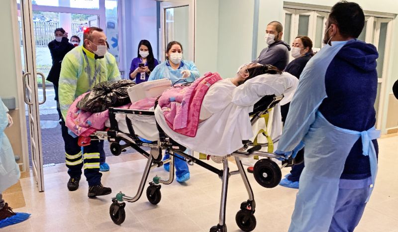 Hospital de Quellón realizó su primer simulacro de traslado de pacientes