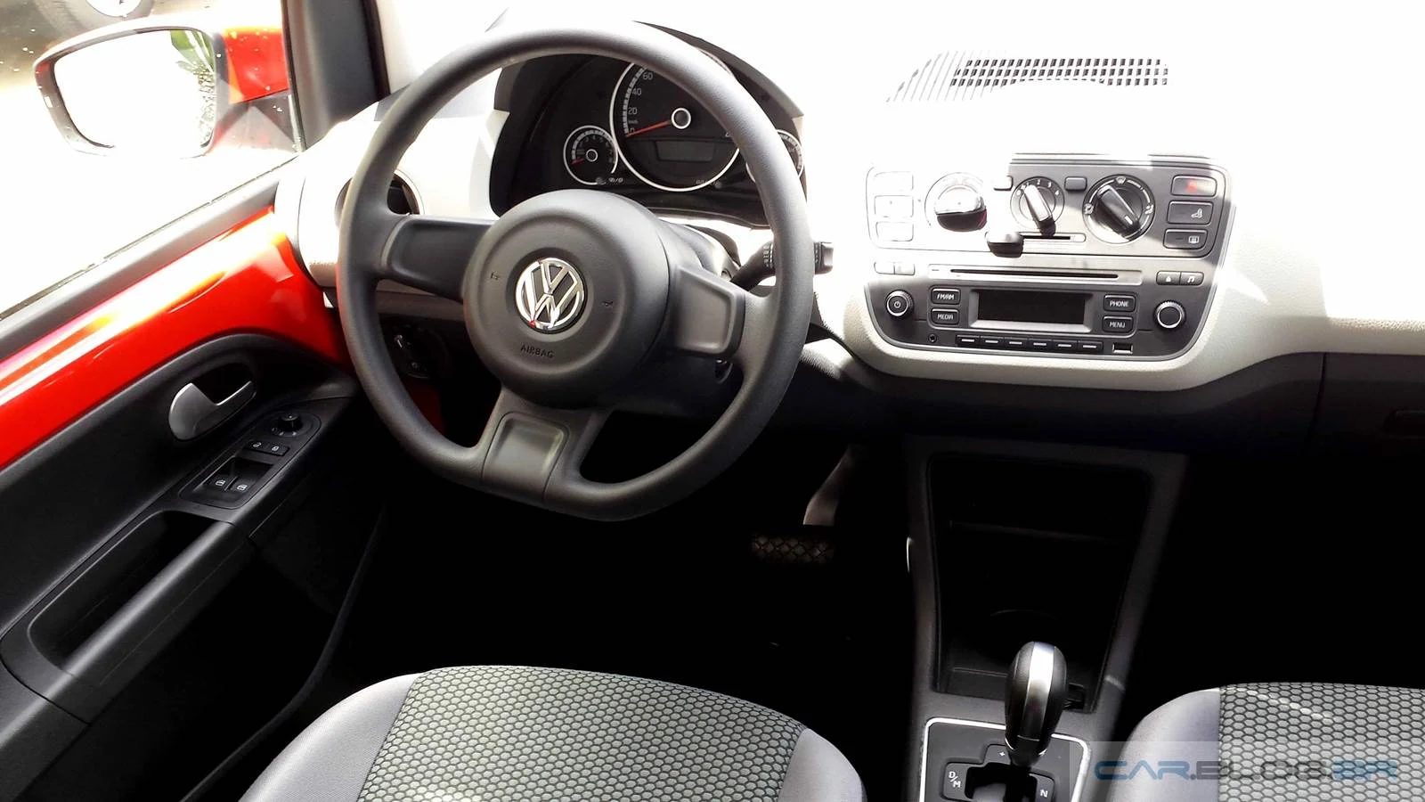 Volkswagen up! I-motion (automatizado)