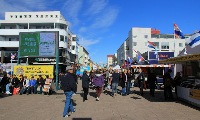 Lens and Cover Blog | International Grand Markets | Street Food Festival | Tornio | 2016